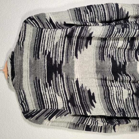 Lucky Brand Gray Black Aztec Waterfall Open Cardigan Sweater Women Size M - Picture 7 of 10